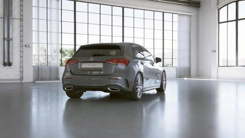 Mercedes-Benz A 180 AMG+R-KAMERA+TOTWINKEL+LED+AMBIENTELICHT+ 01/2019-photo-18