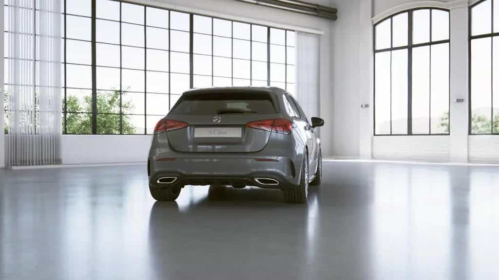 Mercedes-Benz A 180 AMG+R-KAMERA+TOTWINKEL+LED+AMBIENTELICHT+ 01/2019-photo-19