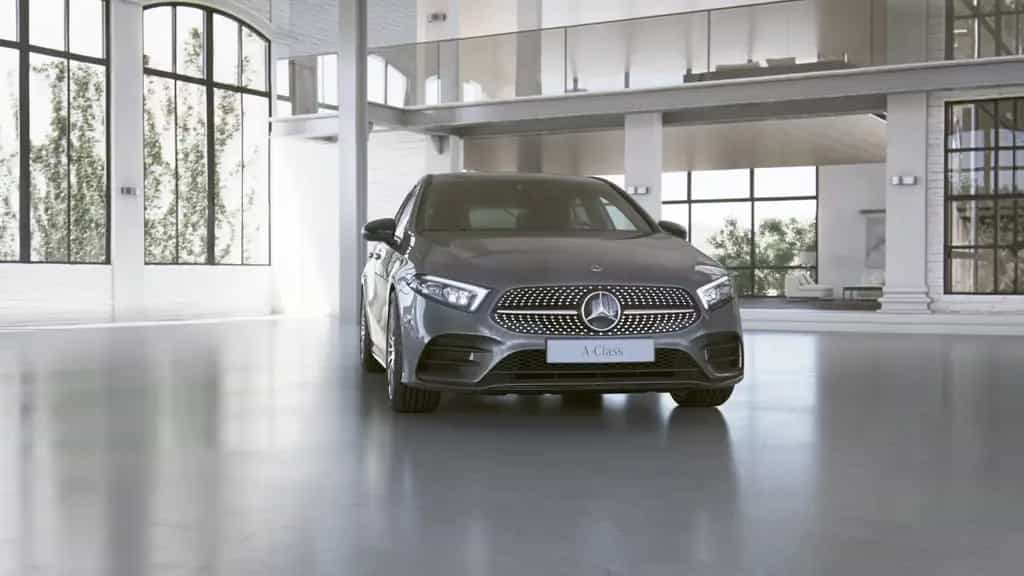 Mercedes-Benz A 180 AMG+R-KAMERA+TOTWINKEL+LED+AMBIENTELICHT+ 01/2019-photo-3