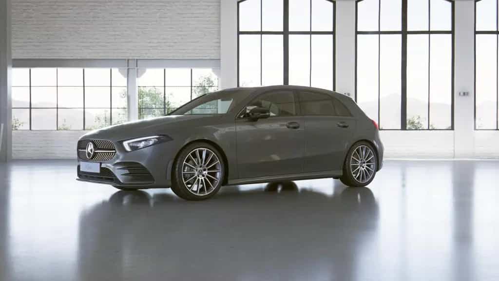 Mercedes-Benz A 180 AMG+R-KAMERA+TOTWINKEL+LED+AMBIENTELICHT+ 01/2019-photo-33