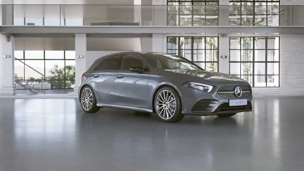 Mercedes-Benz A 180 AMG+R-KAMERA+TOTWINKEL+LED+AMBIENTELICHT+ 01/2019-photo-6
