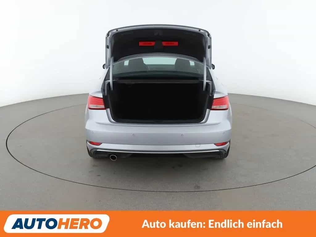 Audi A3 Limousine 30 TFSI Sport *XENON*TEMPO*PDC*SHZ* 06/2019-photo-16