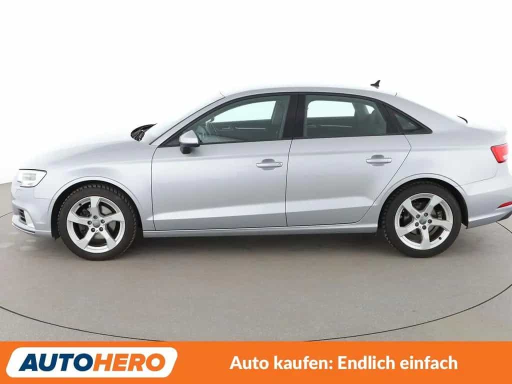 Audi A3 Limousine 30 TFSI Sport *XENON*TEMPO*PDC*SHZ* 06/2019-photo-2