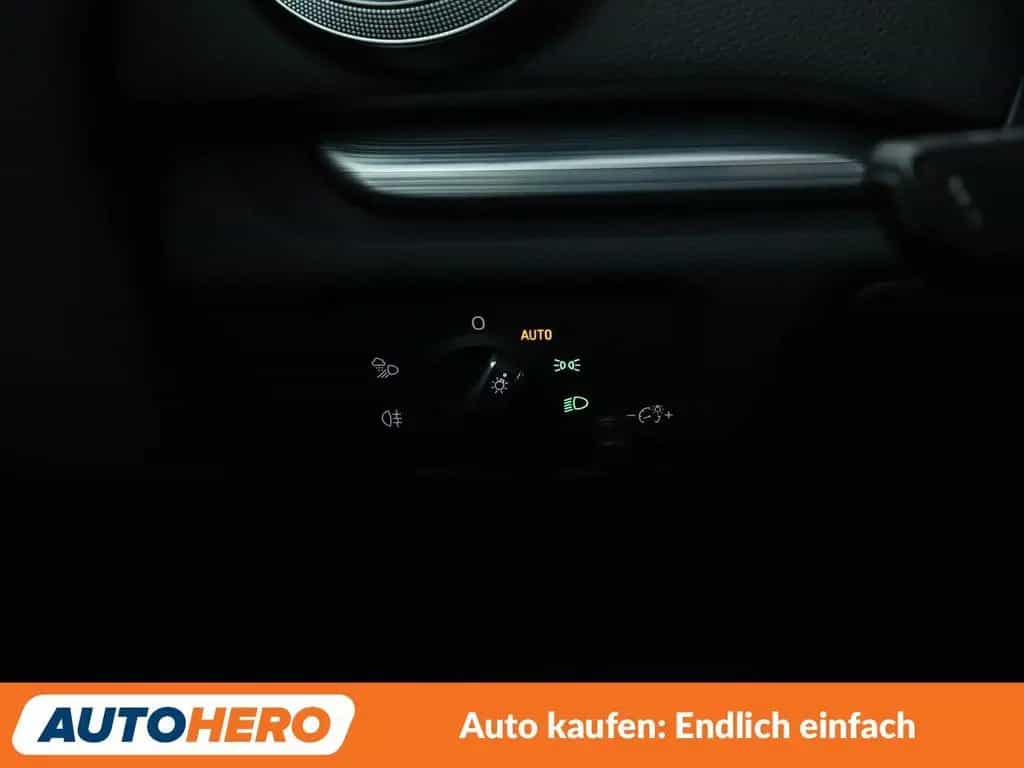 Audi A3 Limousine 30 TFSI Sport *XENON*TEMPO*PDC*SHZ* 06/2019-photo-24