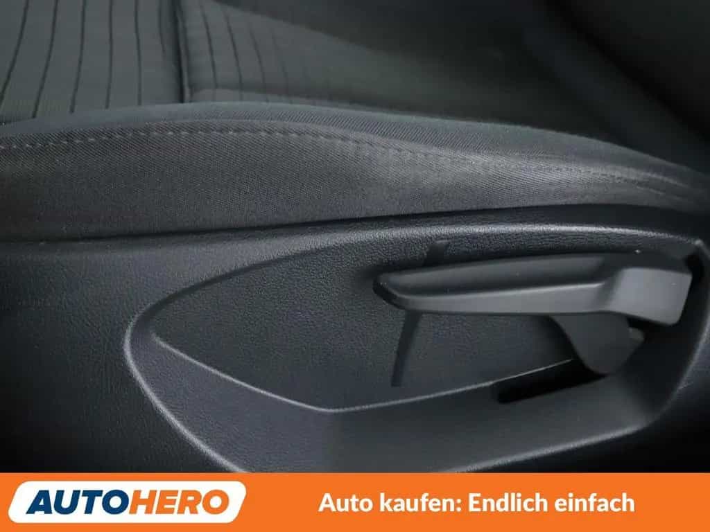 Audi A3 Limousine 30 TFSI Sport *XENON*TEMPO*PDC*SHZ* 06/2019-photo-26