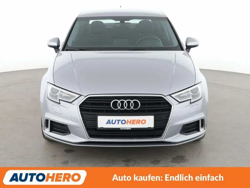 Audi A3 Limousine 30 TFSI Sport *XENON*TEMPO*PDC*SHZ* 06/2019-photo-8