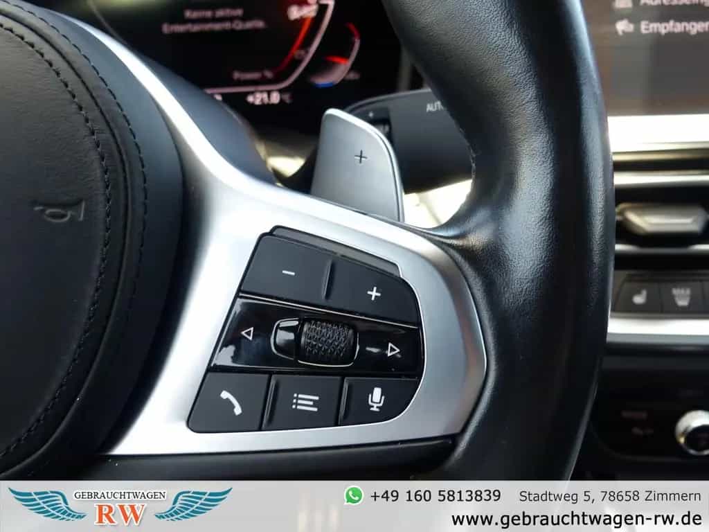 BMW 320 i xDrive M Sport STANDHZ+DISPLAY KEY+LED+19" 08/2020-photo-19