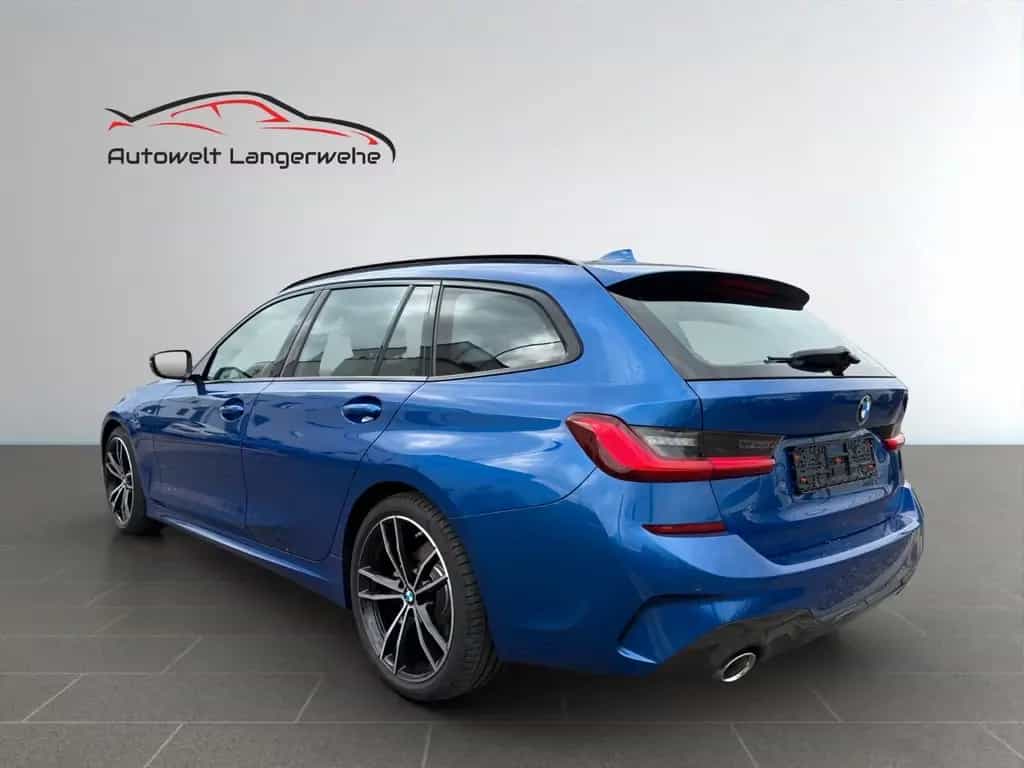 BMW 320 d xDrive*M Sport*Pano*Leder*Head Up*1.Hand* 02/2020-photo-4