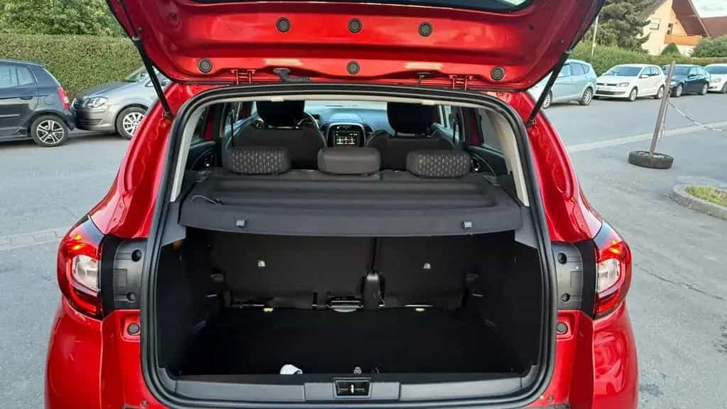Renault Captur TCe 130 GPF Collection*NEU*TÜV* kamera* 10/2019-photo-40