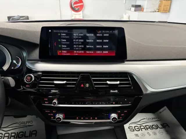 BMW 530 d Luxury Full Optional 01/2019-photo-13