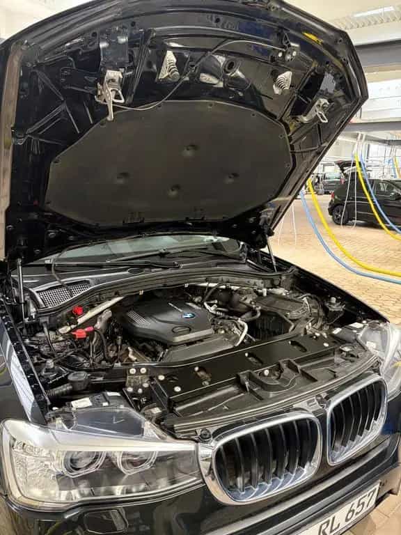 BMW X3 sDrive18d Avangard 09/2017-photo-14