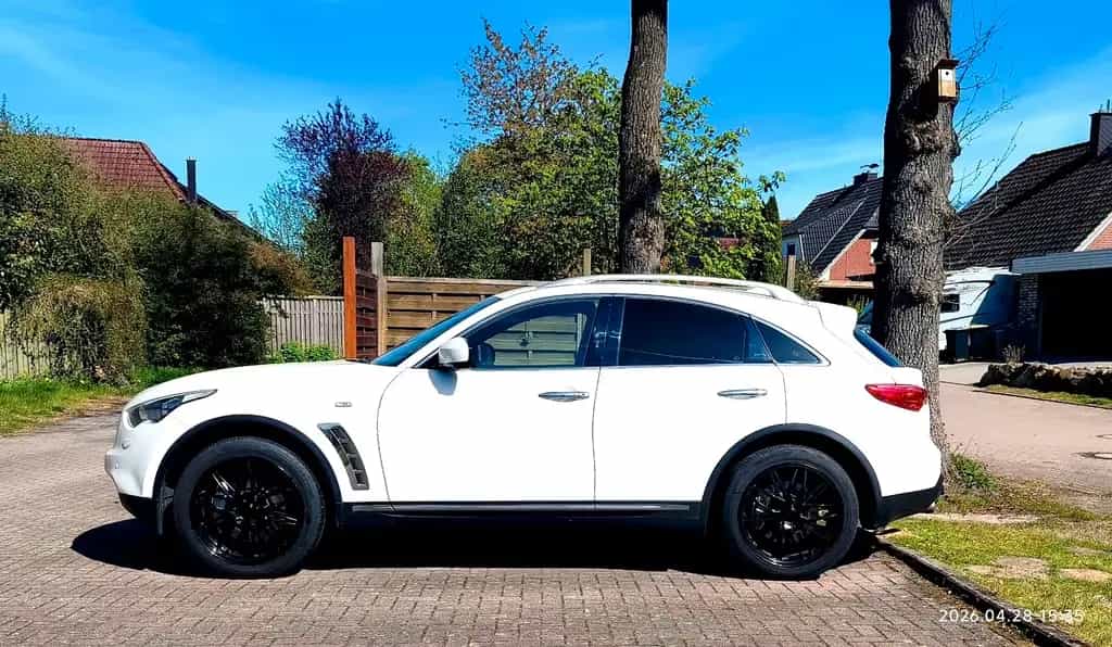 Infiniti FX 30d V6 AWD S Premium S Premium 07/2011-photo-0