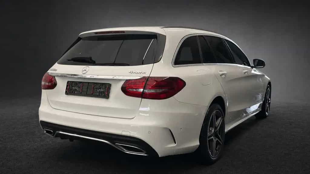 Mercedes-Benz C 300 d 9G*4MATIC*3x AMG SPORT*PANO*MBUX*LED*KAM 05/2019-photo-3