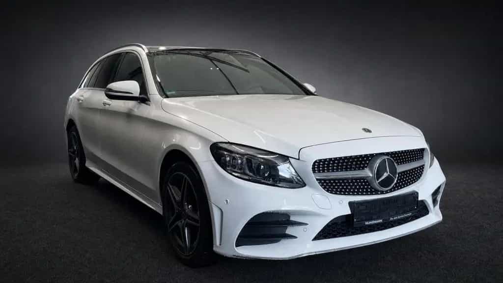 Mercedes-Benz C 300 d 9G*4MATIC*3x AMG SPORT*PANO*MBUX*LED*KAM 05/2019-photo-4