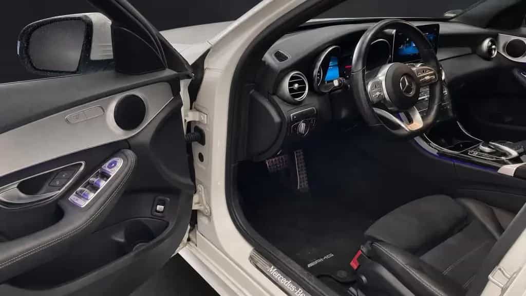 Mercedes-Benz C 300 d 9G*4MATIC*3x AMG SPORT*PANO*MBUX*LED*KAM 05/2019-photo-6