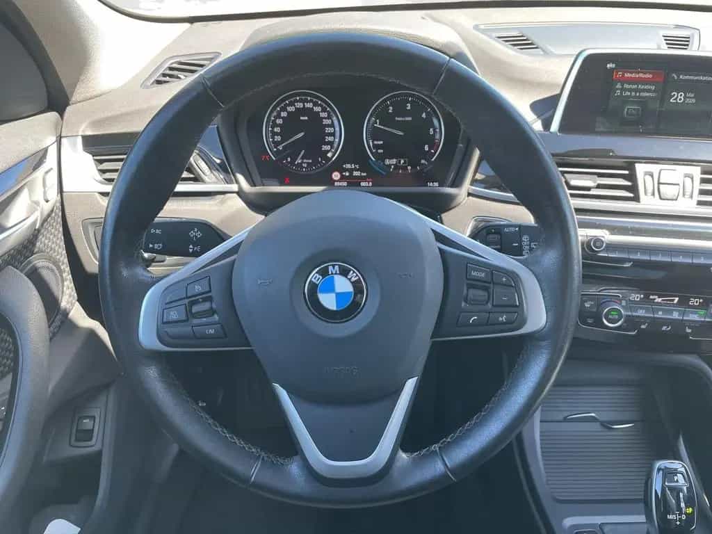 BMW X1 sDrive20d Navi | AHK | LED | Pano.Dach | Driv 04/2019-photo-8