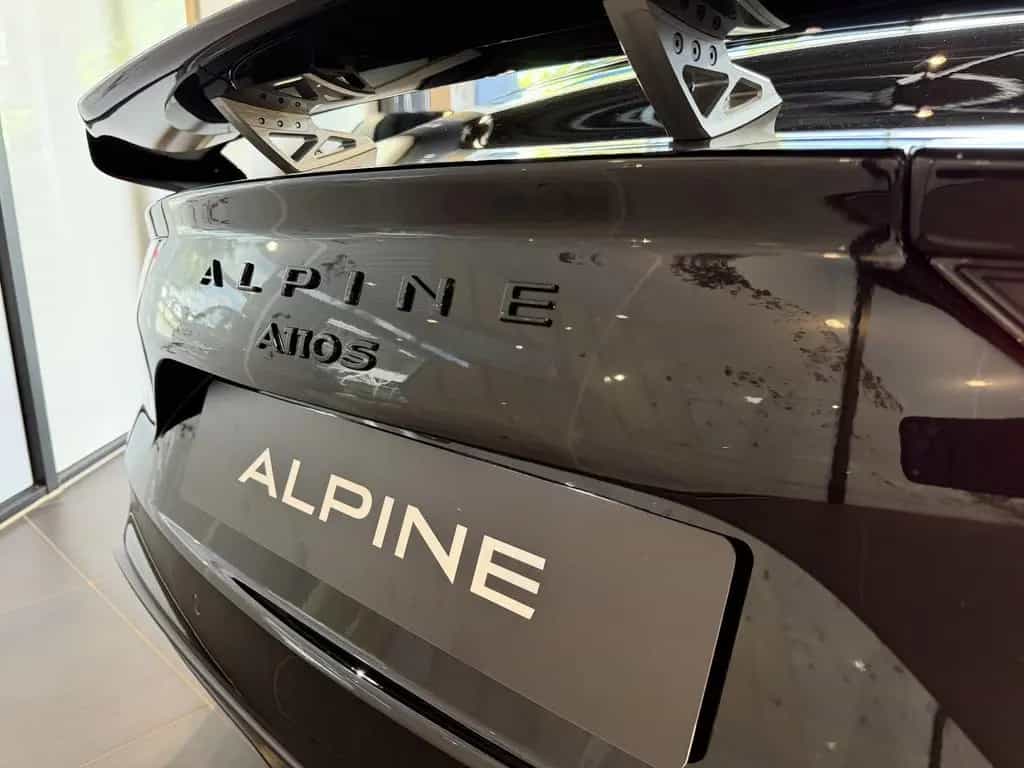 Alpine A110 A110 S Titan Akrapovic+Aero-Paket+Focal Pre 03/2025-photo-10