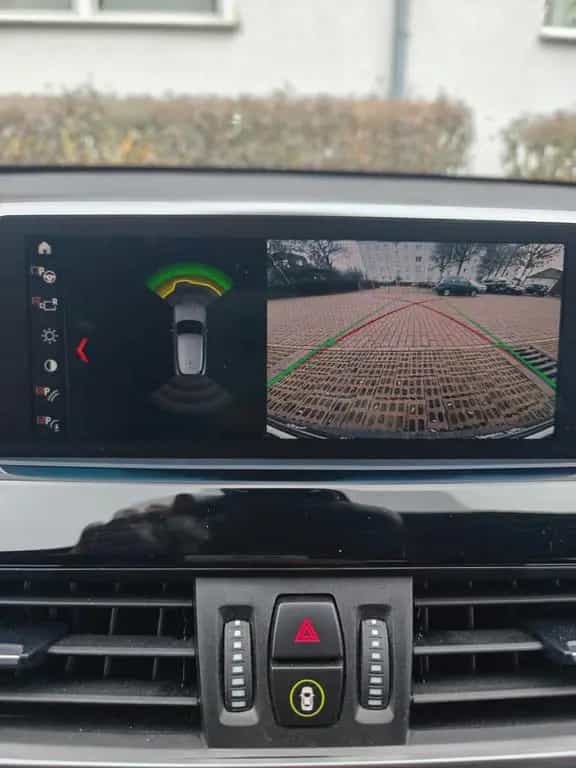 BMW X2 sDrive18d,Service neu,Connected Package neu 03/2022-photo-11