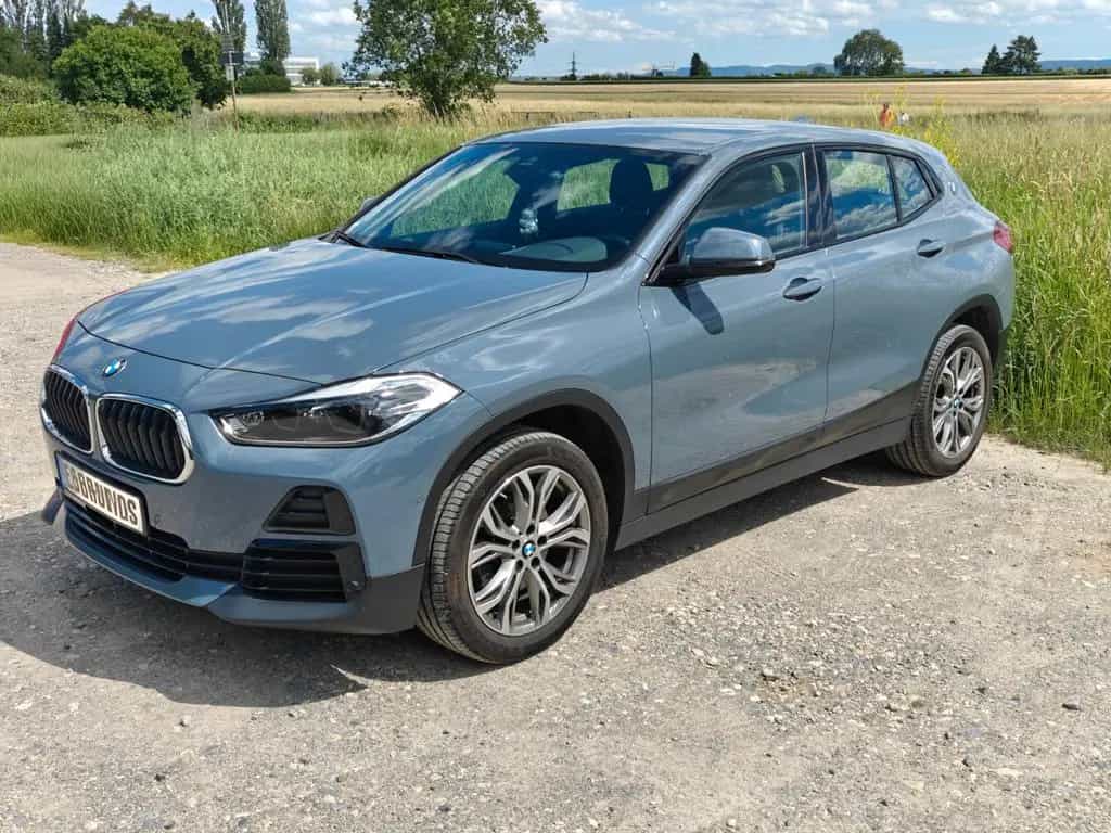 BMW X2 sDrive18d,Service neu,Connected Package neu 03/2022-photo-3