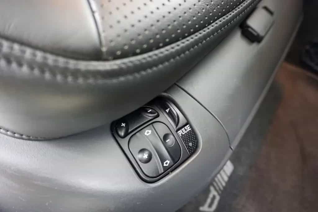 Mercedes-Benz CL 55 AMG BOSE Leder Exklusiv Sitzbelüftung 09/2003-photo-11