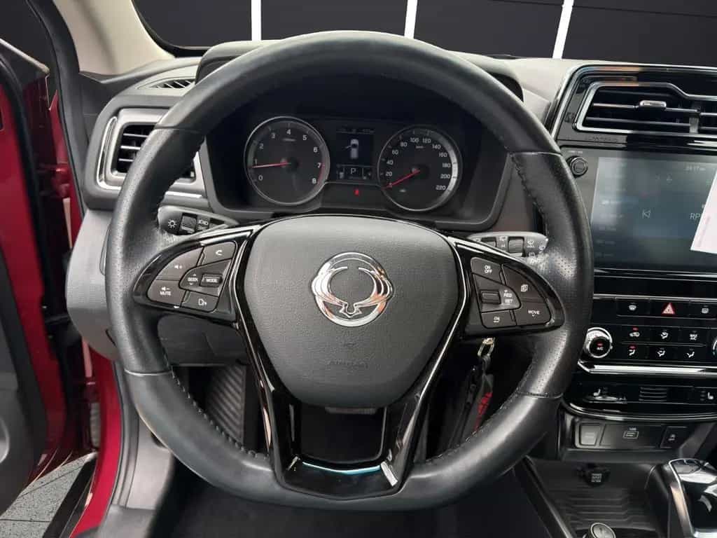 Ssangyong Tivoli 1.5 T-GDi Fizz 2WD Grand 08/2022-photo-18