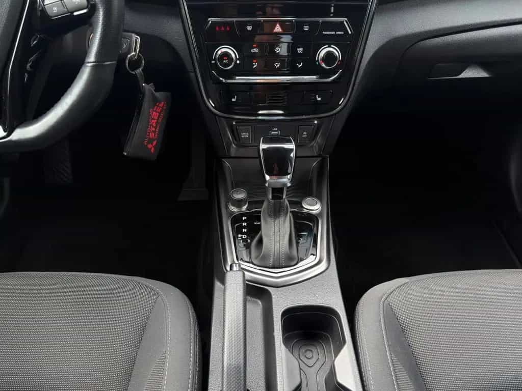 Ssangyong Tivoli 1.5 T-GDi Fizz 2WD Grand 08/2022-photo-21