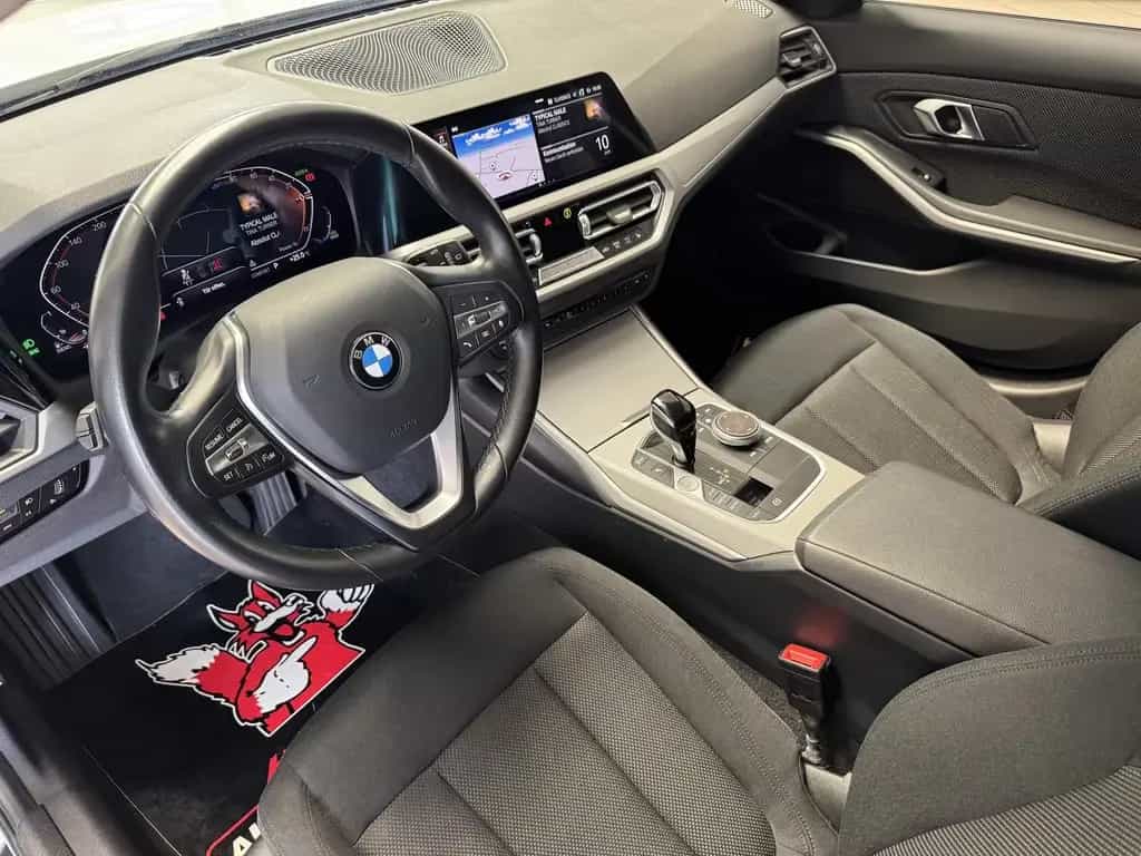 BMW 320 d xDrive Touring/LED/Navi Prof/Ahk 04/2022-photo-17