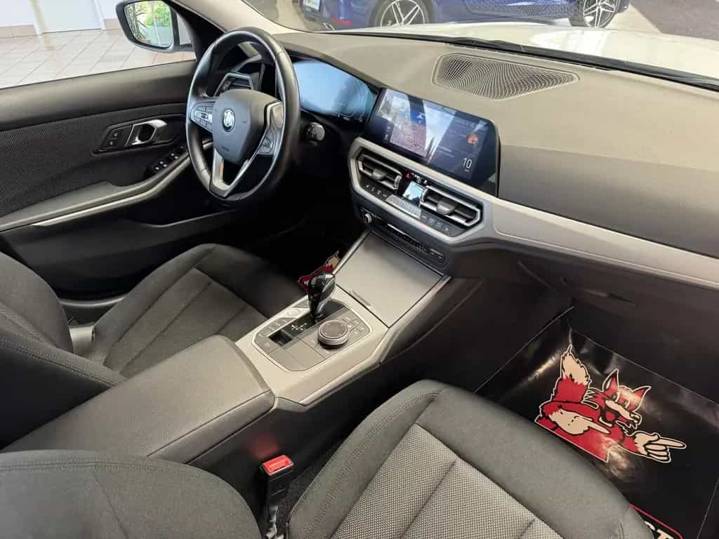BMW 320 d xDrive Touring/LED/Navi Prof/Ahk 04/2022-photo-25