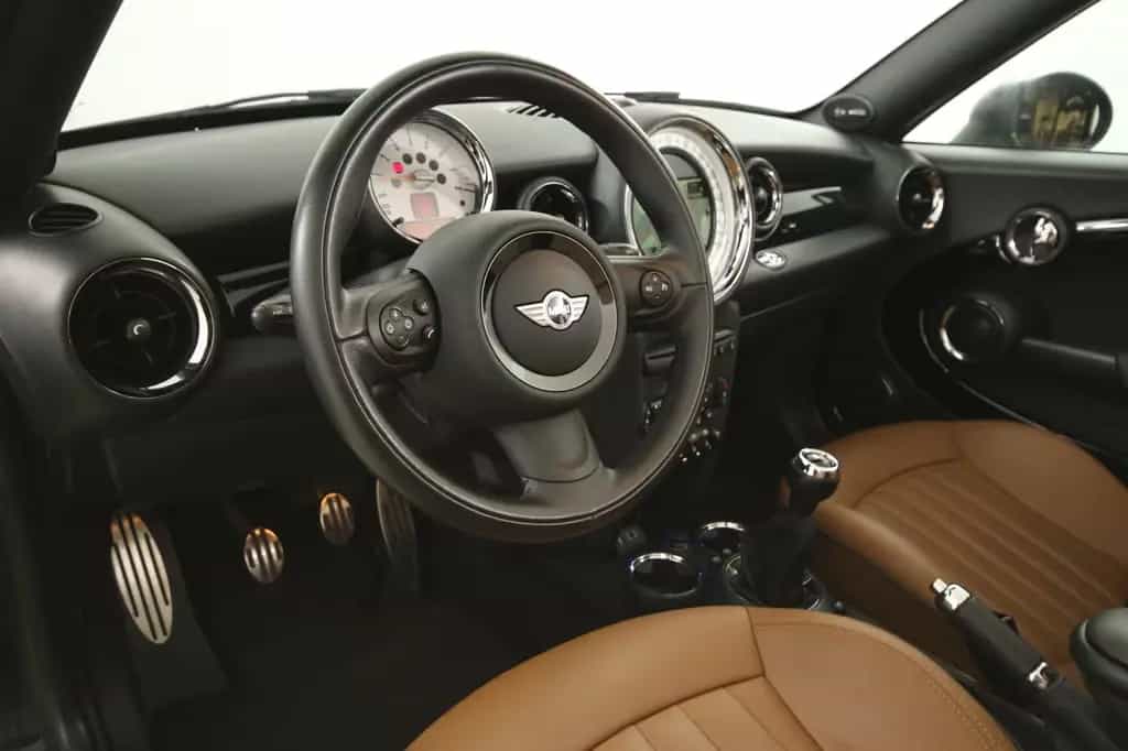 MINI Cooper S Cabrio Roadster Navi Leder Bi Xenon 03/2013-photo-7