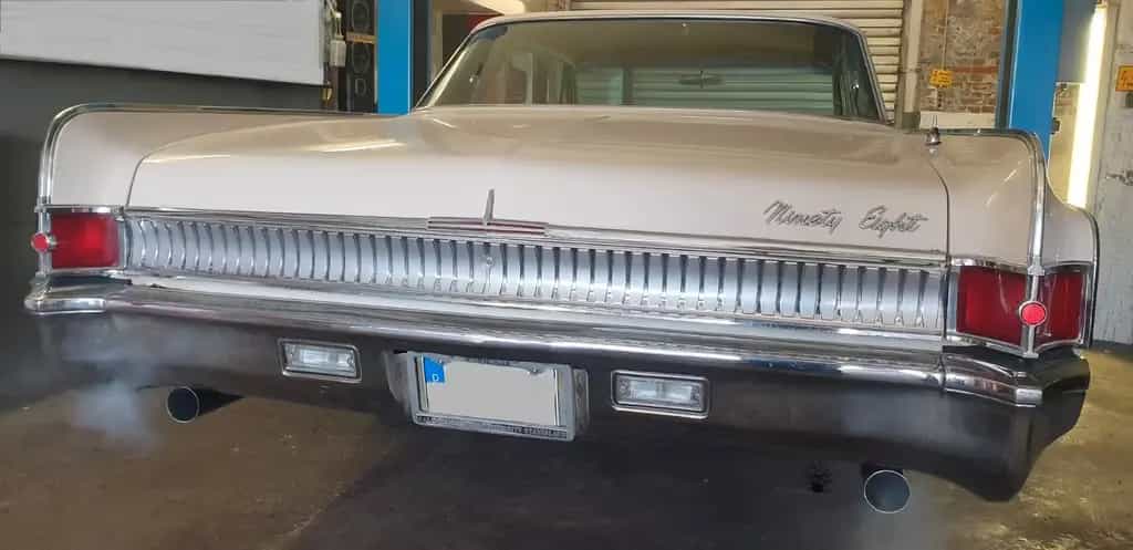 Oldsmobile Other Ninety Eight / V8 Holiday Sedan 98 07/1964-photo-5