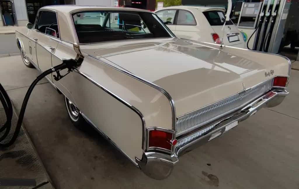 Oldsmobile Other Ninety Eight / V8 Holiday Sedan 98 07/1964-photo-9