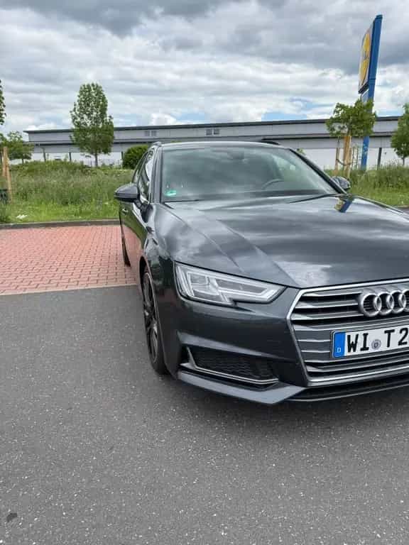 Audi A4 S tronic sport/Virtual/Alcantara 01/2019-photo-1