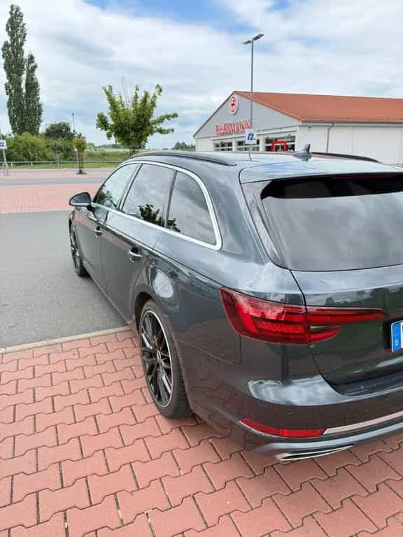 Audi A4 S tronic sport/Virtual/Alcantara 01/2019-photo-11