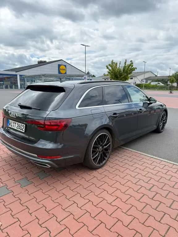 Audi A4 S tronic sport/Virtual/Alcantara 01/2019-photo-2