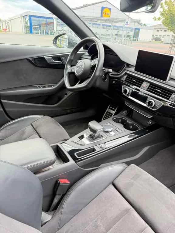 Audi A4 S tronic sport/Virtual/Alcantara 01/2019-photo-6