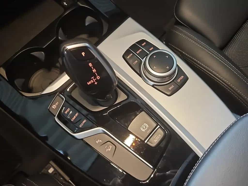 BMW X3 xDrive20d PDC | LED | Sportsitze | Navi uvm. 09/2018-photo-25