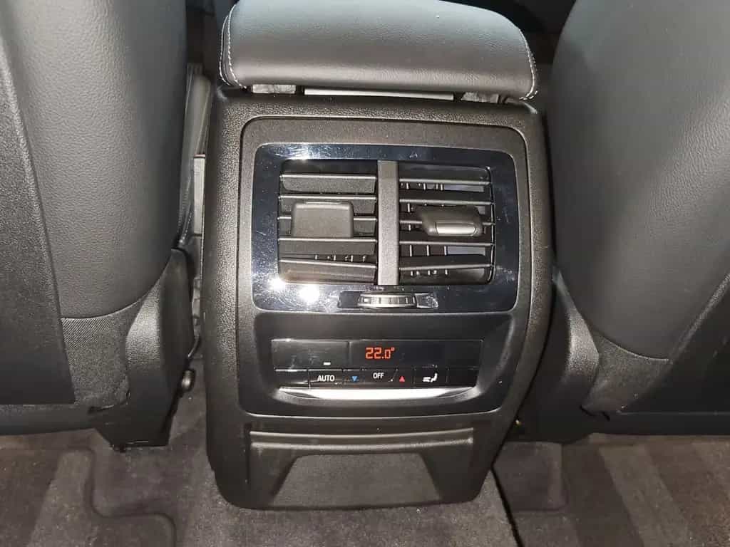 BMW X3 xDrive20d PDC | LED | Sportsitze | Navi uvm. 09/2018-photo-29