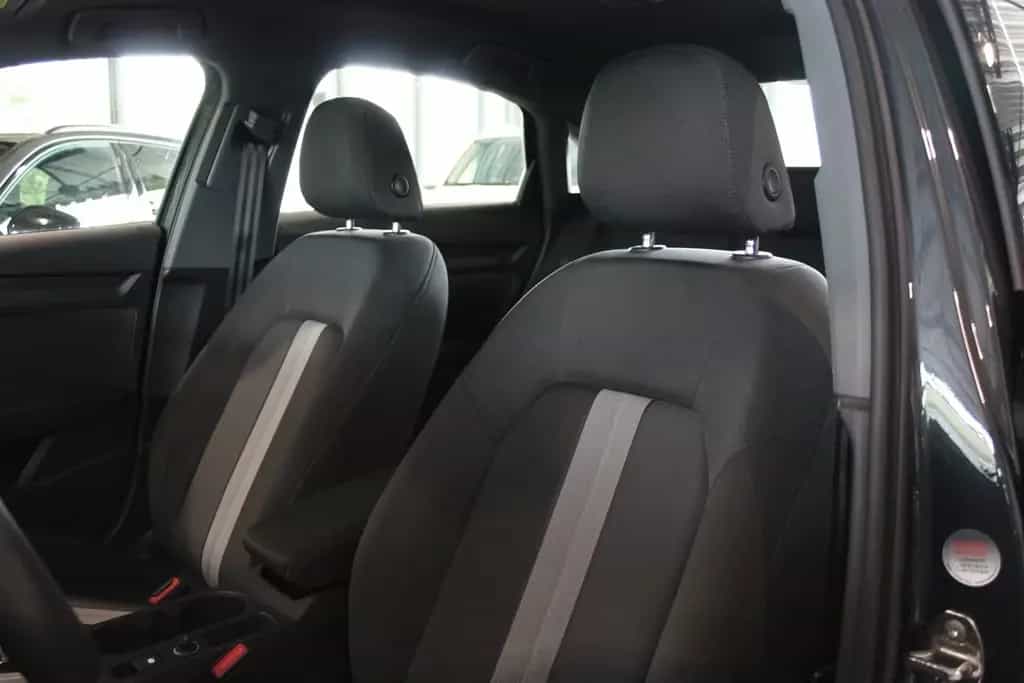 Audi A3 Limousine 35 TFSI advanced Matrix ACC App 10/2020-photo-3