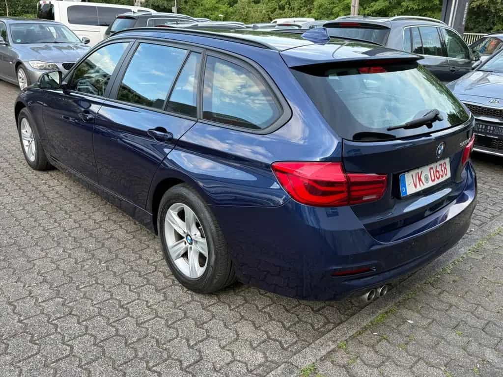 BMW 320 d Touring Automatik LED Navi Tempomat 06/2019-photo-1
