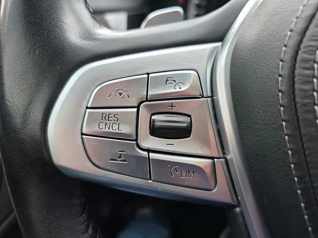 BMW 740 i 01/2018-photo-27