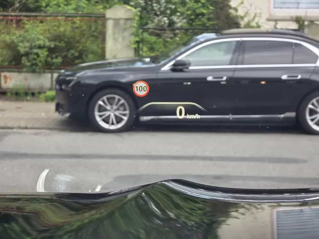 BMW 740 i 01/2018-photo-36