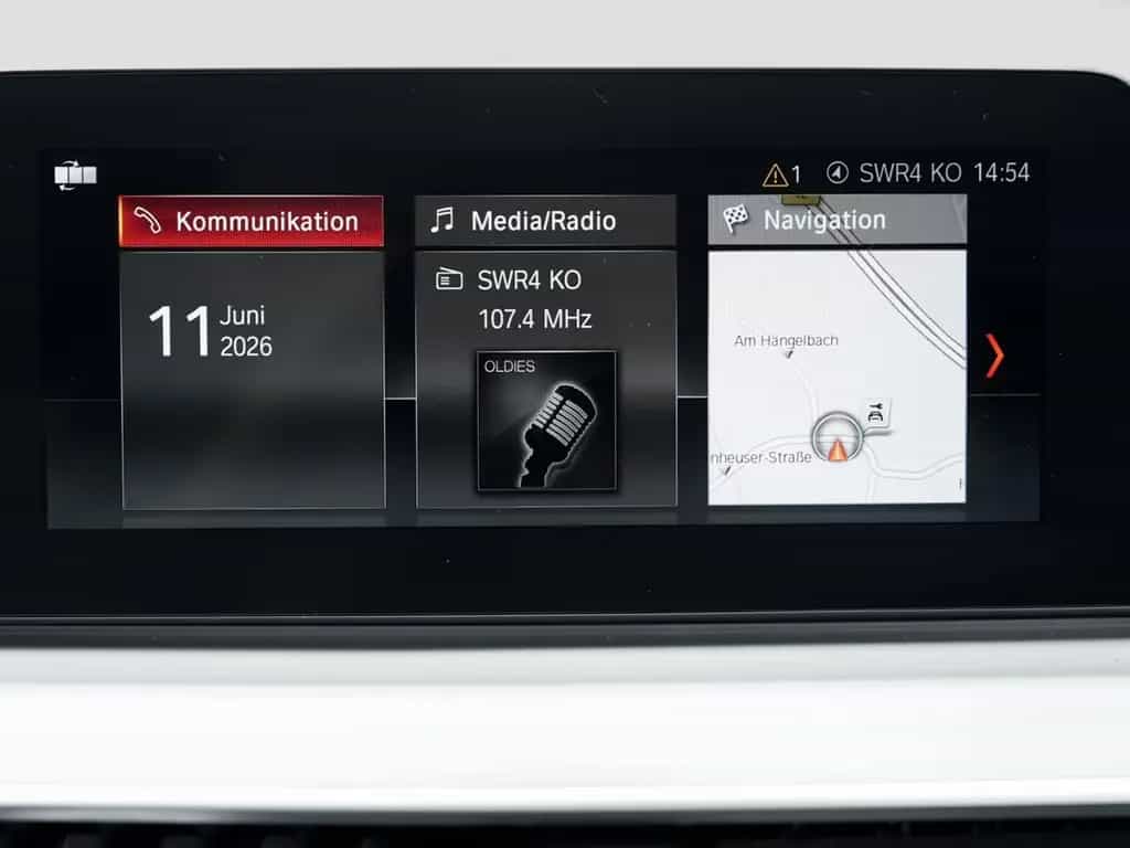BMW 530 d  touring  Sport Line *LED*Navi*Panorama*He 03/2020-photo-11