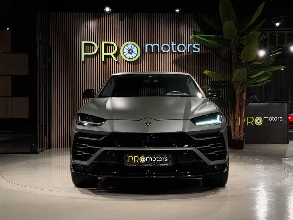 Lamborghini Urus B&0|MASSAGE|PANO 06/2020-photo-1