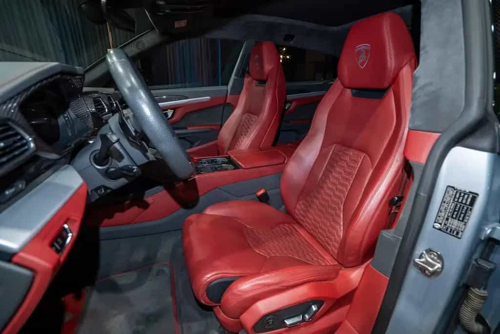 Lamborghini Urus B&0|MASSAGE|PANO 06/2020-photo-9