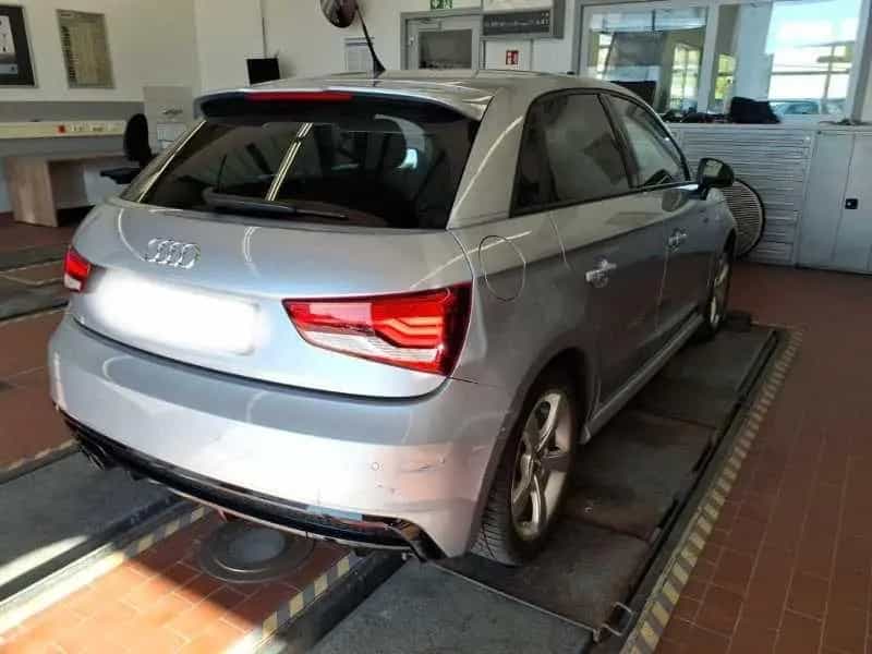 Audi A1 Sportback sport *PDC*SHZ*NAVI*XENON*16 LM* 04/2017-photo-2
