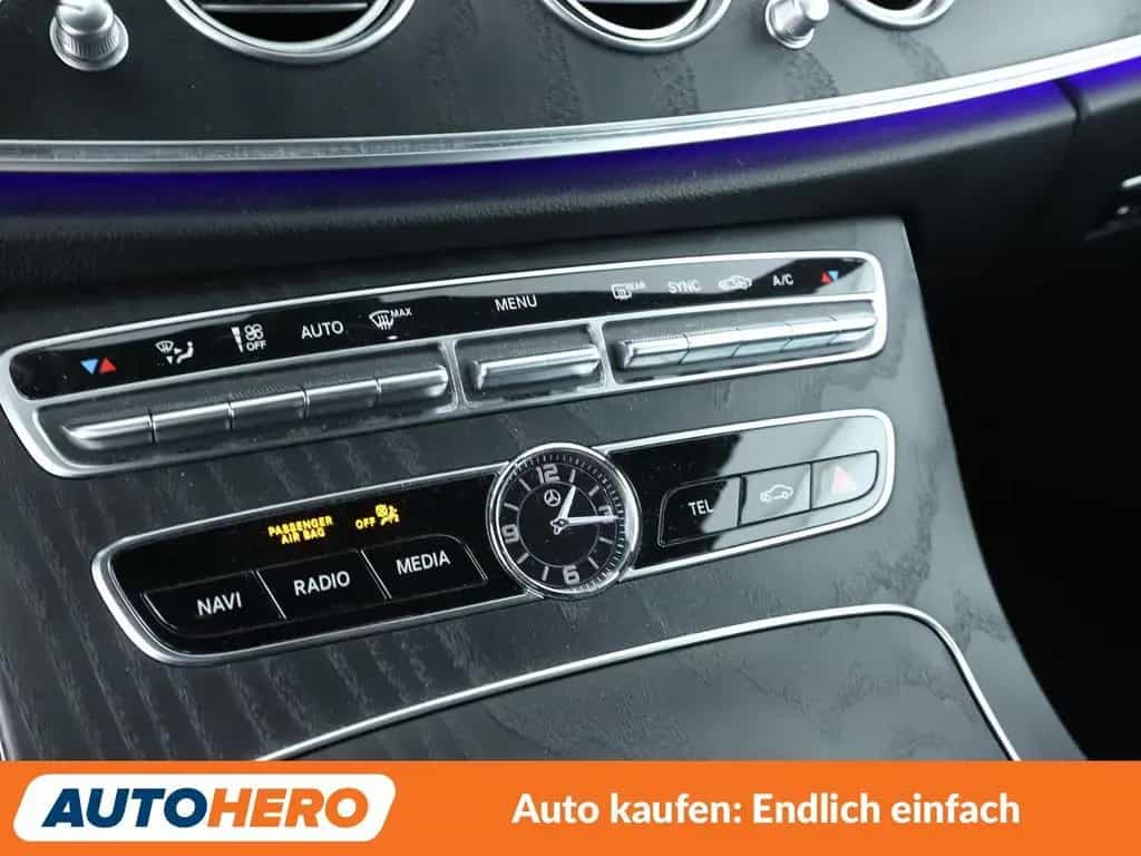 Mercedes-Benz E 220 d Avantgarde Aut.*NAV*LED*TEMP*CAM*PDC*SHZ 07/2019-photo-21