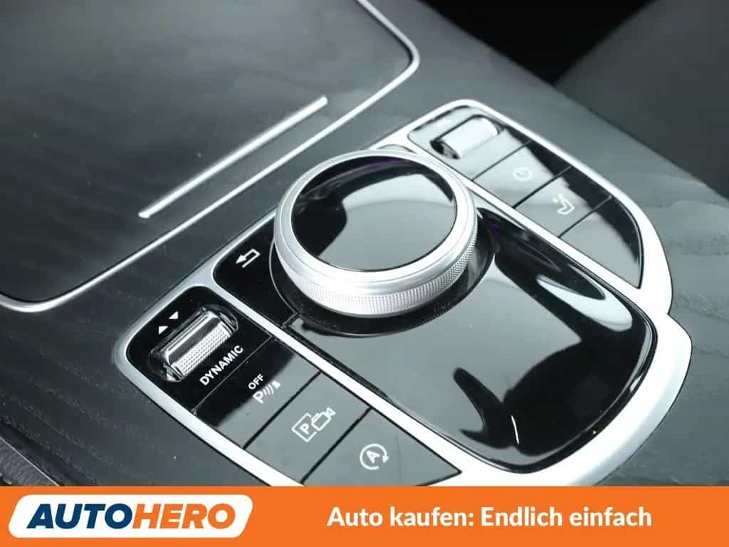 Mercedes-Benz E 220 d Avantgarde Aut.*NAV*LED*TEMP*CAM*PDC*SHZ 07/2019-photo-22
