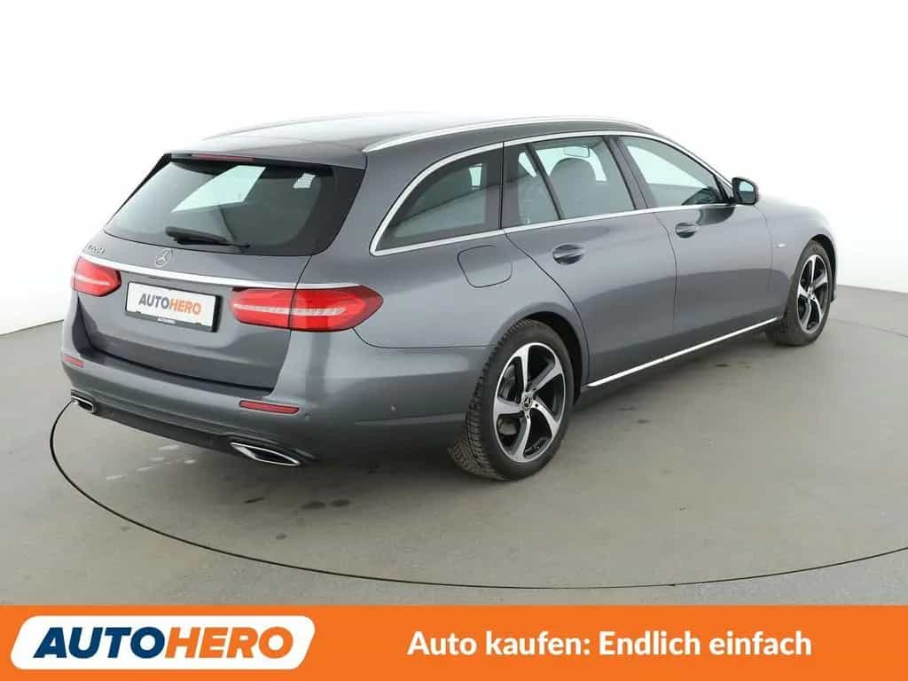Mercedes-Benz E 220 d Avantgarde Aut.*NAV*LED*TEMP*CAM*PDC*SHZ 07/2019-photo-5