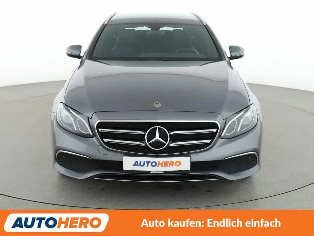 Mercedes-Benz E 220 d Avantgarde Aut.*NAV*LED*TEMP*CAM*PDC*SHZ 07/2019-photo-8
