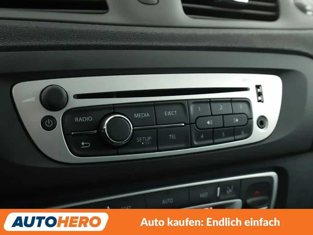 Renault Grand Scenic 1.5 dCi Limited *NAVI*TEMPO*PDC*SHZ 08/2016-photo-21